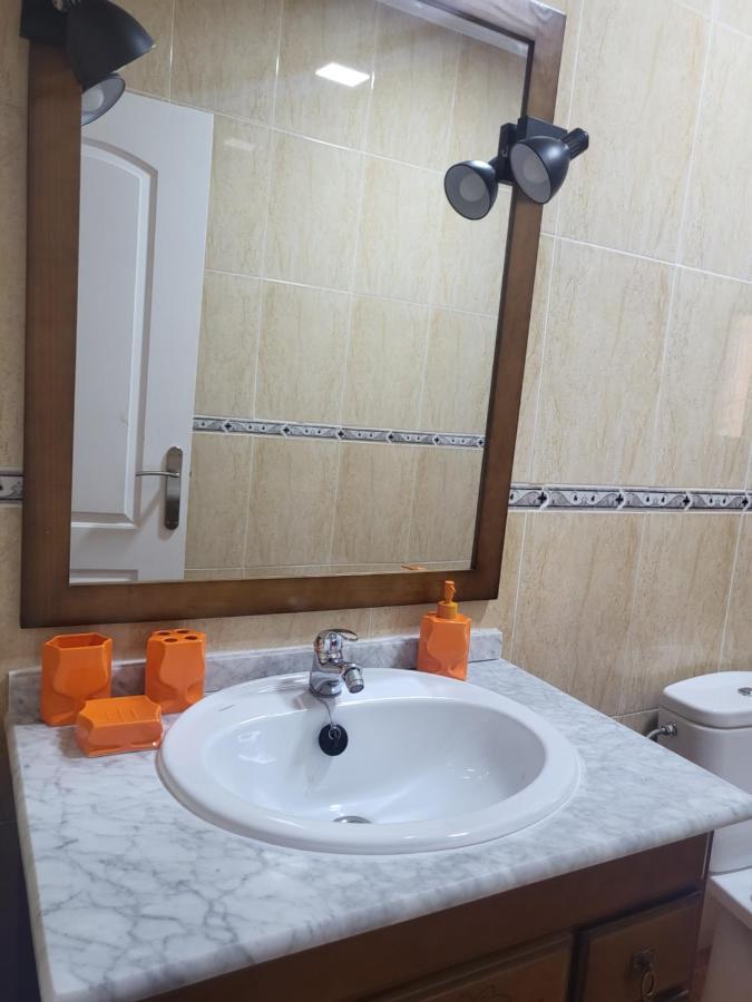 Casa Baja Naturista Con Palmeras Y Patio! Vera